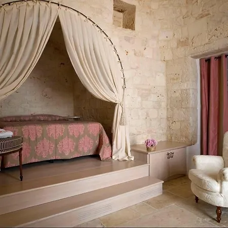 Couette-café Trullo Il Cantastorie 3*