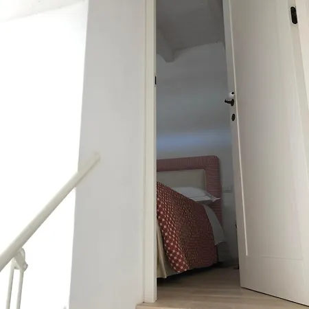 Trullo Il Cantastorie فندق مبيت وإفطار 3*