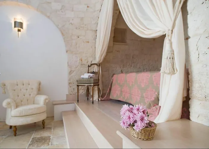 Trullo Il Cantastorie Bed & Breakfast 3*